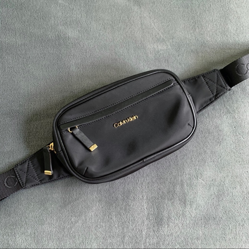 COPY - Black Calvin Klein Fanny